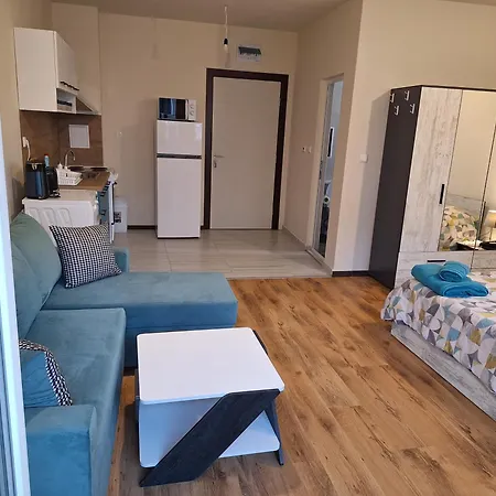 Anelia * Święty Włas