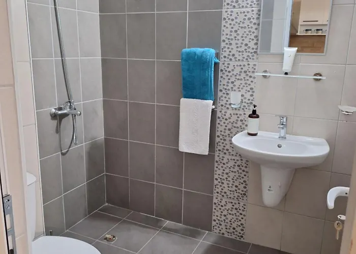 Anelia * Święty Włas